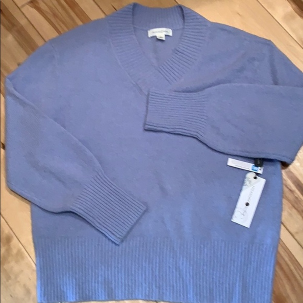 🚨 Treasure and Bond periwinkle blue sweater 😘NWT - Picture 2 of 5